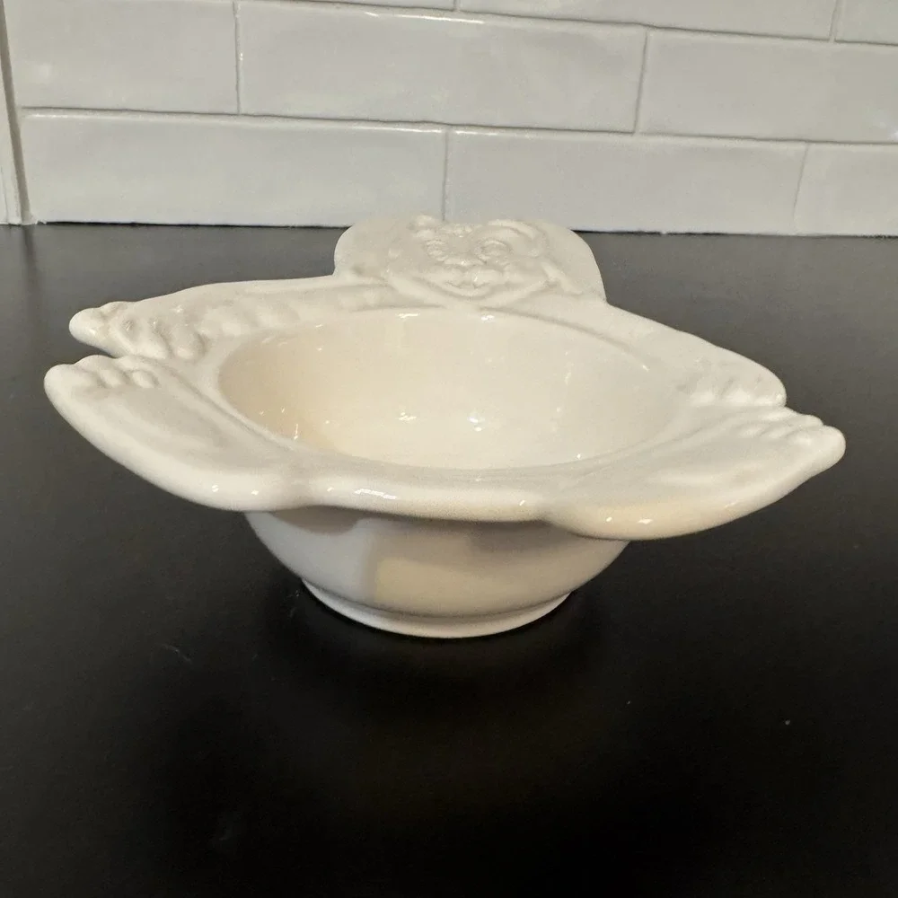Vintage Pfaltzgraff Pottery Heritage White Bunny Rabbit Bowl‎ Dish